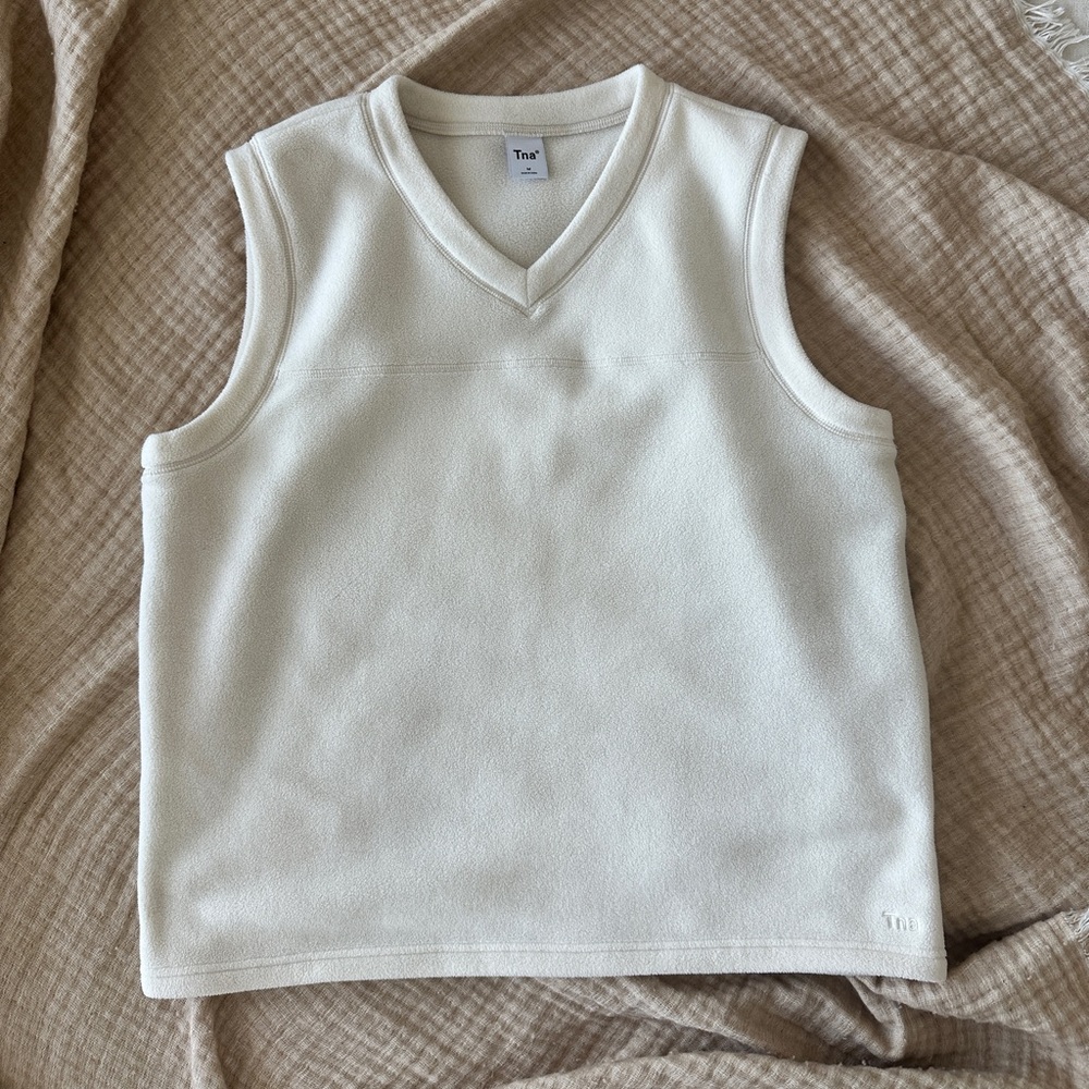 TNA Cozy Fleece Pullover Vest